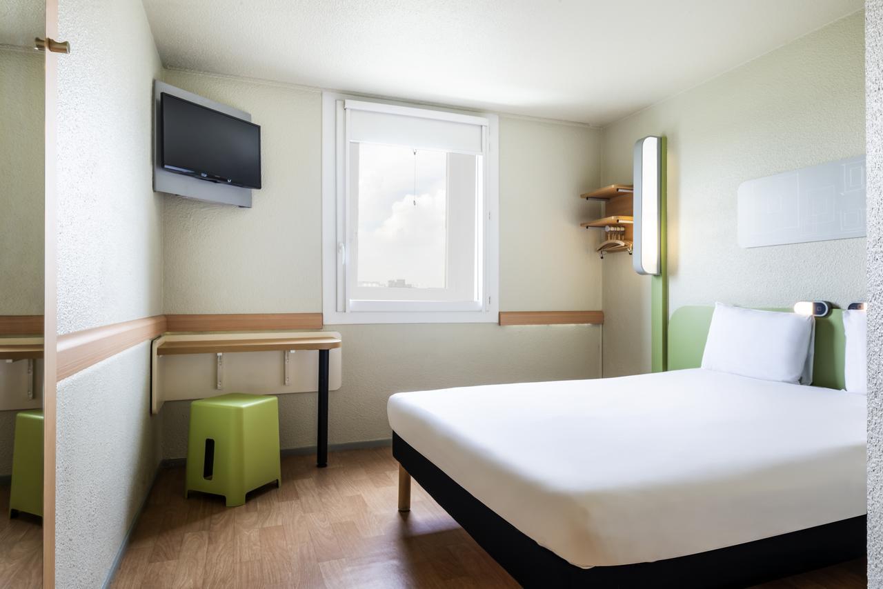 Готель Ibis Budget Paris Porte De Bercy Шарантон-ле-Пон Екстер'єр фото